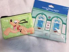 ディズニー　パークチケット　ポーチ　プルート