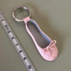 ロイヤルバレエ　キーホルダー　トゥシューズ　ピンク　イギリスのサムネイル