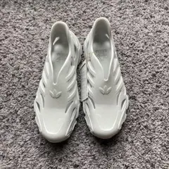 adiFOM SUPERNOVAのサムネイル