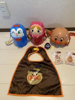 アンパンマンミュージアム　ポップコーンバケツ　マント　パン工場キーホルダーセット