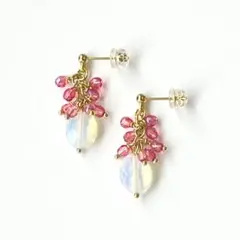 handmade 春色のピアス／ピンク×ホワイト