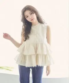 2025年最新】fiolily キラキラトップスの人気アイテム - メルカリ