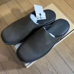 【新品未使用】 ZARA スエード レザーサンダル クロッグ ブラウン EU40のサムネイル