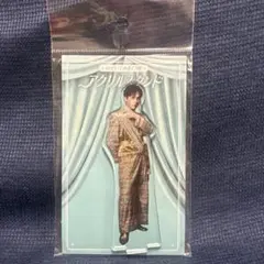 のぞいてみるく？展 吉田仁人 アクリルスタンドB