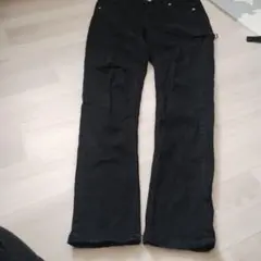 ブラック スキニーデニム ダメージ加工