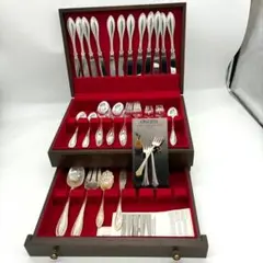 ヴィンテージ WM Rogers & Son 26 ピースシルバー食器セット ヴィンテージ WM Rogers & Son 26 ピースシルバー食器セット - メルカリ