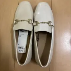 ホワイト ローファー Mサイズ ゴールド金具