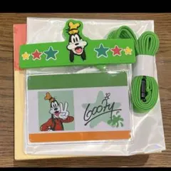 ディズニーストア　シークレットカードホルダー　 　　グーフィー