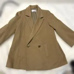 FRAY I.D ベージュ ダブルブレストコート　金ボタン　ジャケットコーデ
