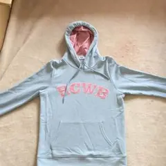 送料込み ☆RODEO CLOWNS ロゴ入りフード付き長袖パーカー