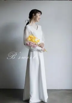 B'sweet ホワイトウェディングドレス Vネック