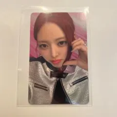 itzy ユナ born to born jyp 特典 トレカ