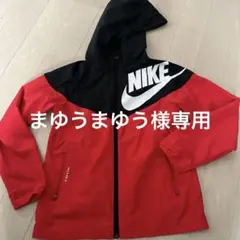 NIKE フード付きジャケット 赤黒