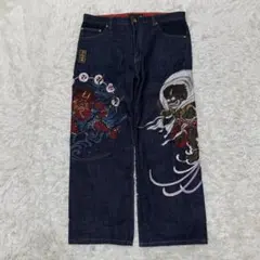 【美品】絡繰魂 粋 ヤマタノオロチ 8連ポケット総刺繍デニムパンツ 36 美品】絡繰魂 粋 ヤマタノオロチ 8連ポケット総刺繍デニムパンツ 36