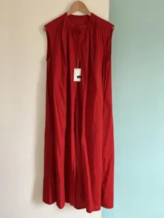 UNITED ARROWS 赤ロングワンピ Vネック ノースリーブ D429 - メルカリ