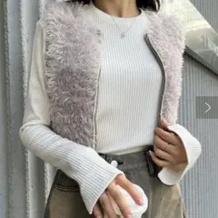 mystic ニットベスト ベージュ