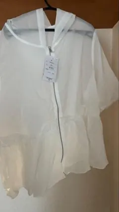 2025年最新】シアーブルゾン ホワイトの人気アイテム - メルカリ