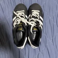adidas Superstar ブラック/ホワイト スニーカー