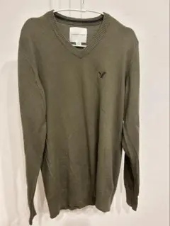 AMERICAN EAGLE オリーブグリーン Vネック 薄手セーター
