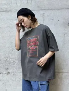 【Java】レディースTシャツ ヴィンテージ風 オーバーサイズ ロゴプリントのサムネイル