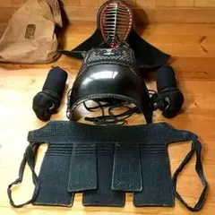 なまずごて 金紅威 胴袖 鎧 甲冑 等身大 - メルカリ