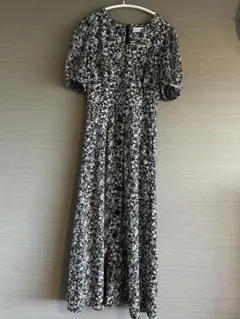 ラグナムーン フラワージャガードVネックワンピース ブラック 