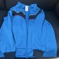 薄手フード付きパーカー