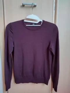 ユニクロ エクストラファインメリノ クルーネックセーター ディープパープル
