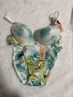 廃盤エメフィール サテンユニカラーブラジャーショーツセット　B75/M