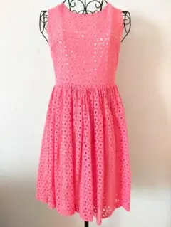 【 C’EST LA VIE】 ピンク花模様 ノースリーブワンピのサムネイル