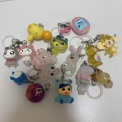 めじるしアクセサリー　ガチャガチャ　サンリオ　mikko たまごっち　まとめ売り