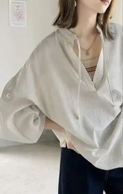 クラシカルエルフ シャツ