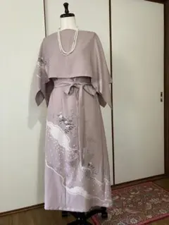 No.366 新品着物リメイクVネックコクーンシルエットワンピース　手描き　金彩 No.366 新品着物リメイクVネックコクーンシルエットワンピース 手描き