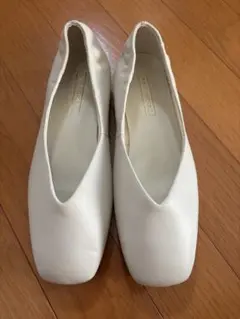 スクエアトゥ バレエシューズ Daniella&GEMMA