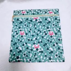 水玉模様 カニプリント ポーチ