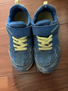 スーパースターのスニーカー　19センチ