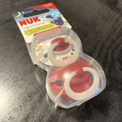 NUK Signature おしゃぶり 6-18m ハート／レッド