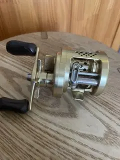 SHIMANO CALCUTTA 100XT - メルカリ
