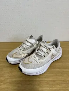 ナイキ　ランニングシューズ　23.5㎝