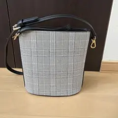 ☆お値下げしました☆ダズリン☆グレンチェック柄 バケットショルダーバッグのサムネイル
