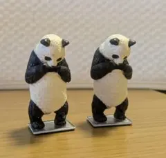 パンダのフィギュア（2体セット）ガチャガチャ