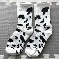 SHEINシーイン＊牛柄ソックス2足セット39-42男女大人用トイストーリーのサムネイル