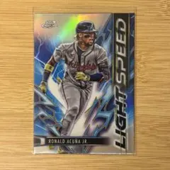 topps アクーニャジュニア選手 cosmic chrome インサートカード