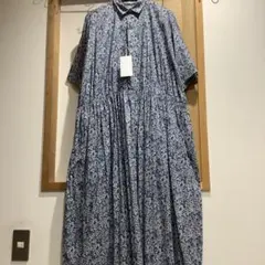 トゥジュー　リバティ花柄シャツワンピース 半袖のサムネイル