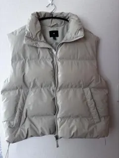 H&M オフホワイト　ダウンベスト XL