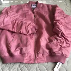 新品、プニュズブルゾン3サイズ