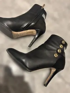 破格！定価17万程JIMMY CHOO カーフスキンショートブーツ　※状態良好