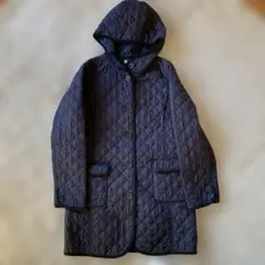 ネイビー キルティングジャケット フード付き