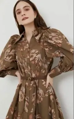 《新品タグ付き》rienda ブラウン花柄ロングワンピース