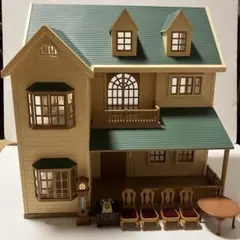シルバニア　緑の丘のすてきなお家　 家具付き　（12月15日までの限定出品）